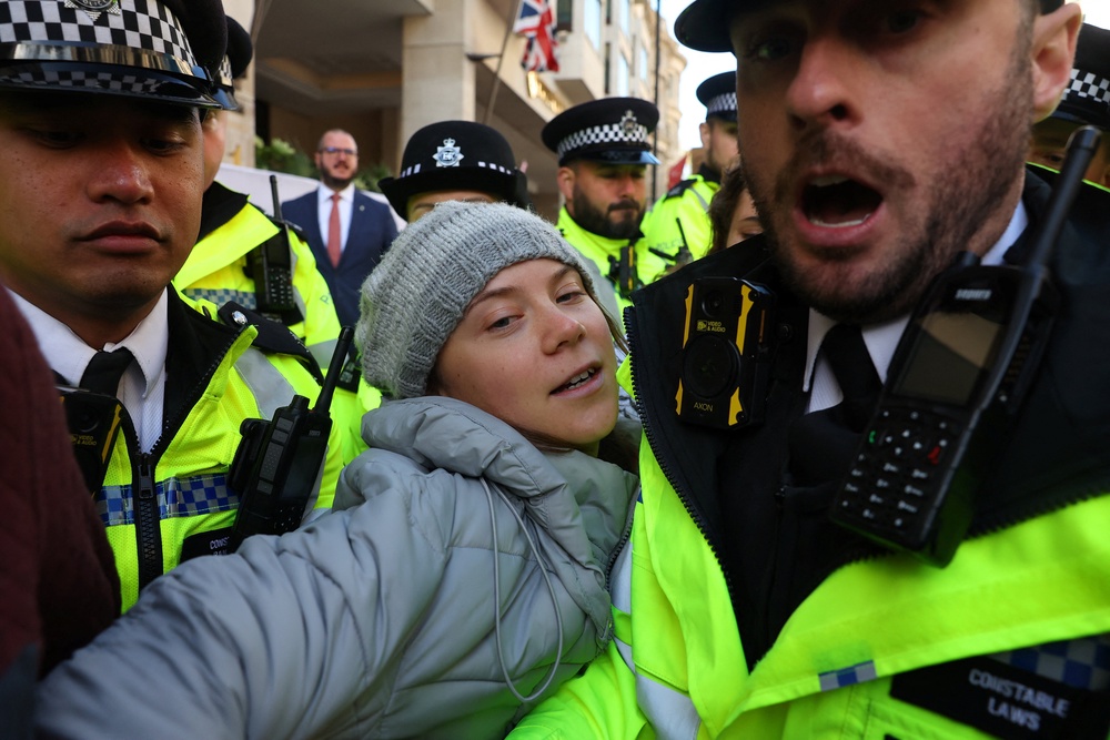 Moment Greta Thunberg Detained By Police After Speaking At Climate ...